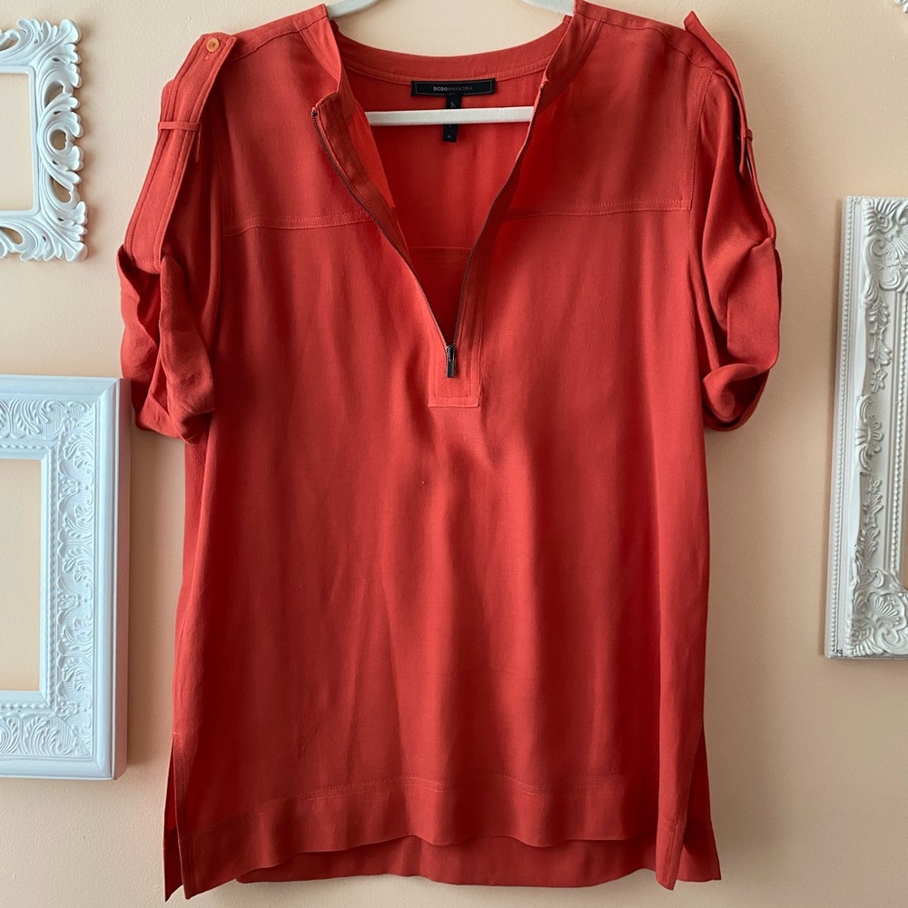 BCBG Short Sleeve Blouse Size Small in “Dusty Saffron” (orange)